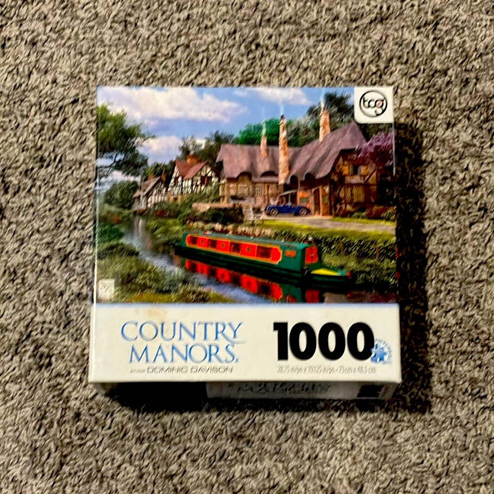 1,000 piece puzzle Country Manors